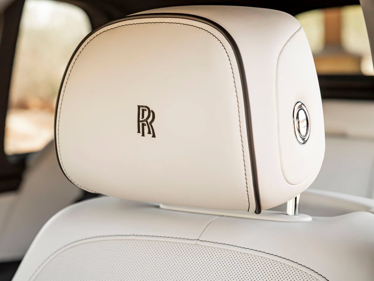 Certified 2019 Rolls-Royce Cullinan AWD/4WD image 10