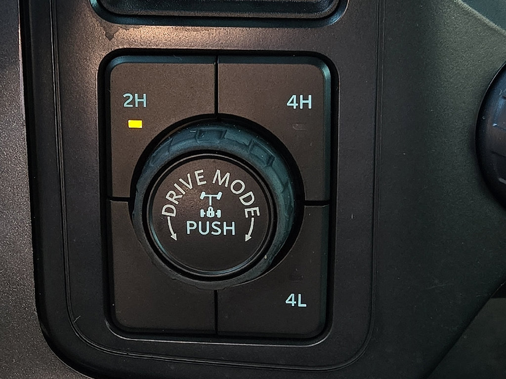 Used 2022 Ford F150 XLT w/ Equipment Group 302A High AWD/4WD image 16