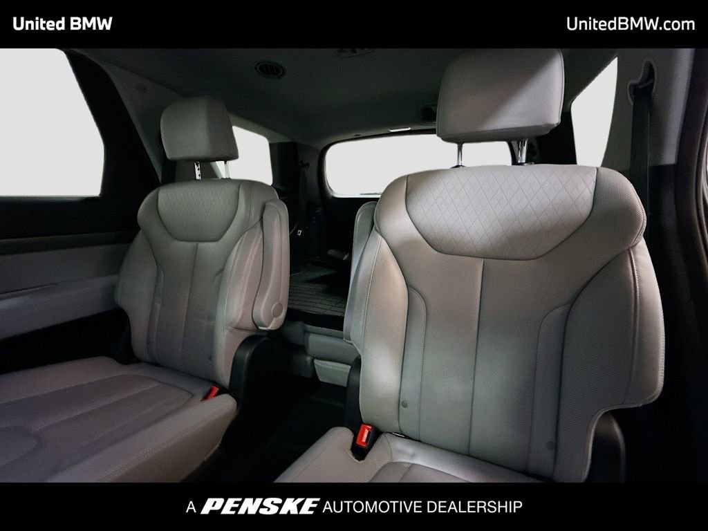 Used 2021 Hyundai Palisade SEL w/ Premium Package image 13
