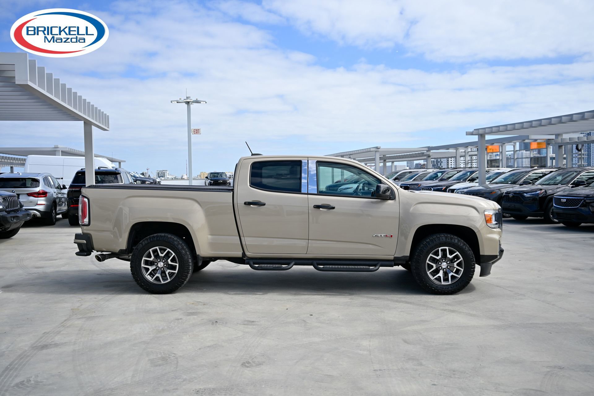 Used 2022 GMC Canyon AT4 image 4