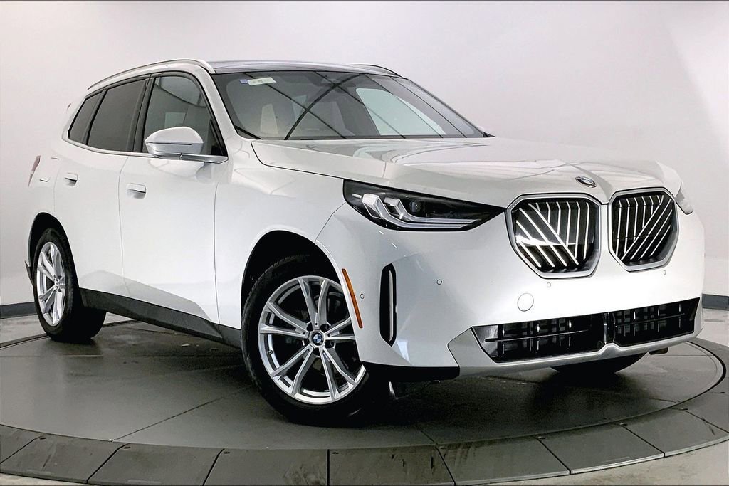 Certified 2025 BMW X3 xDrive30i w/ Convenience Package image 32