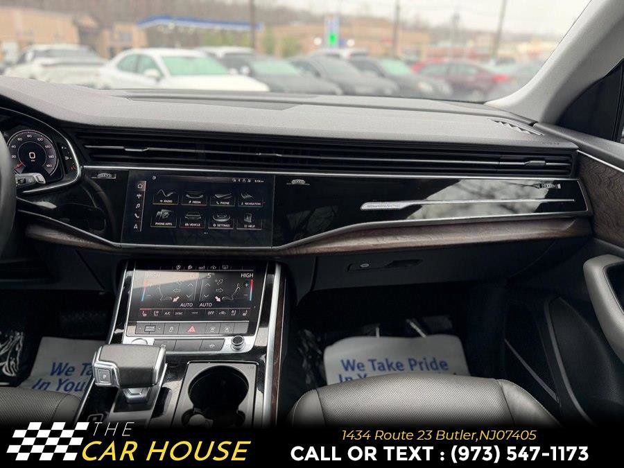 Used 2020 Audi Q8 Premium Plus w/ Premium Plus Package image 28