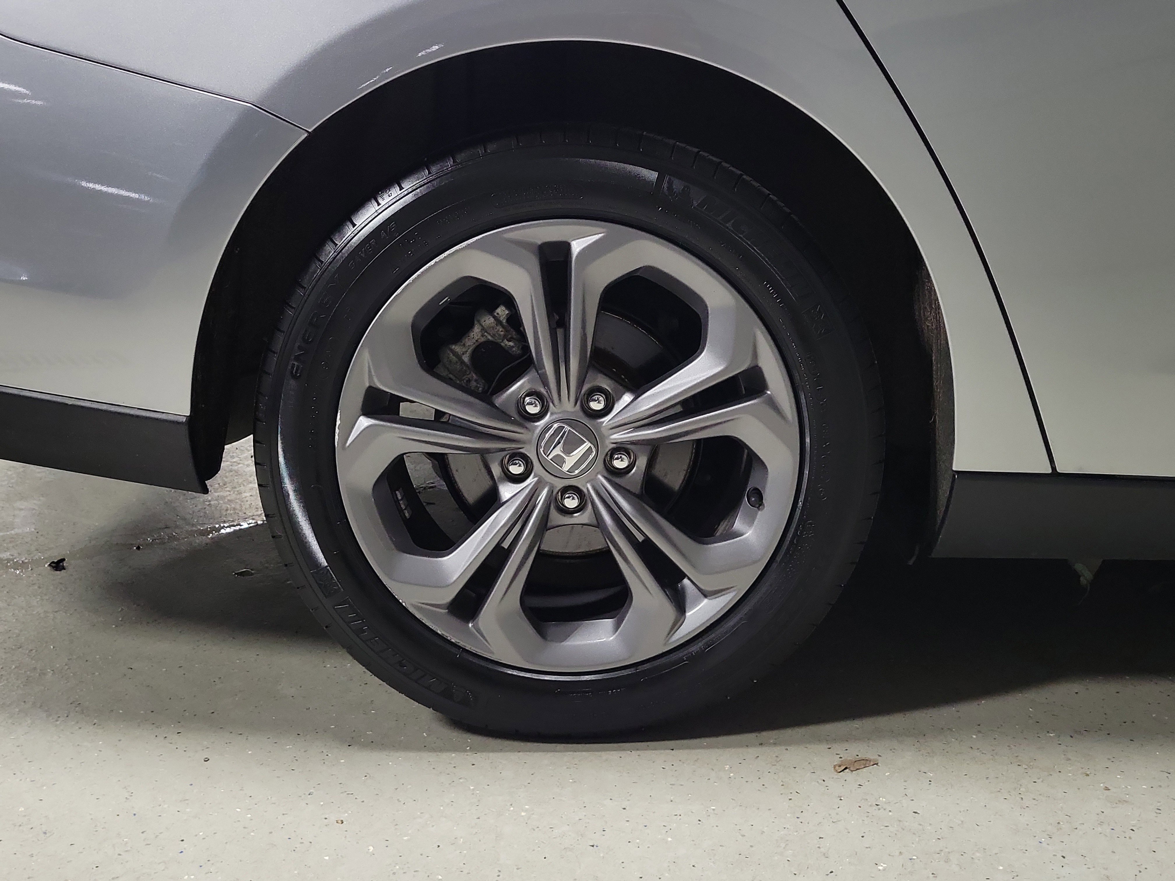 Used 2024 Honda Accord EX image 6