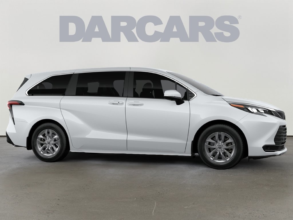 New 2026 Toyota Sienna LE FWD image 16