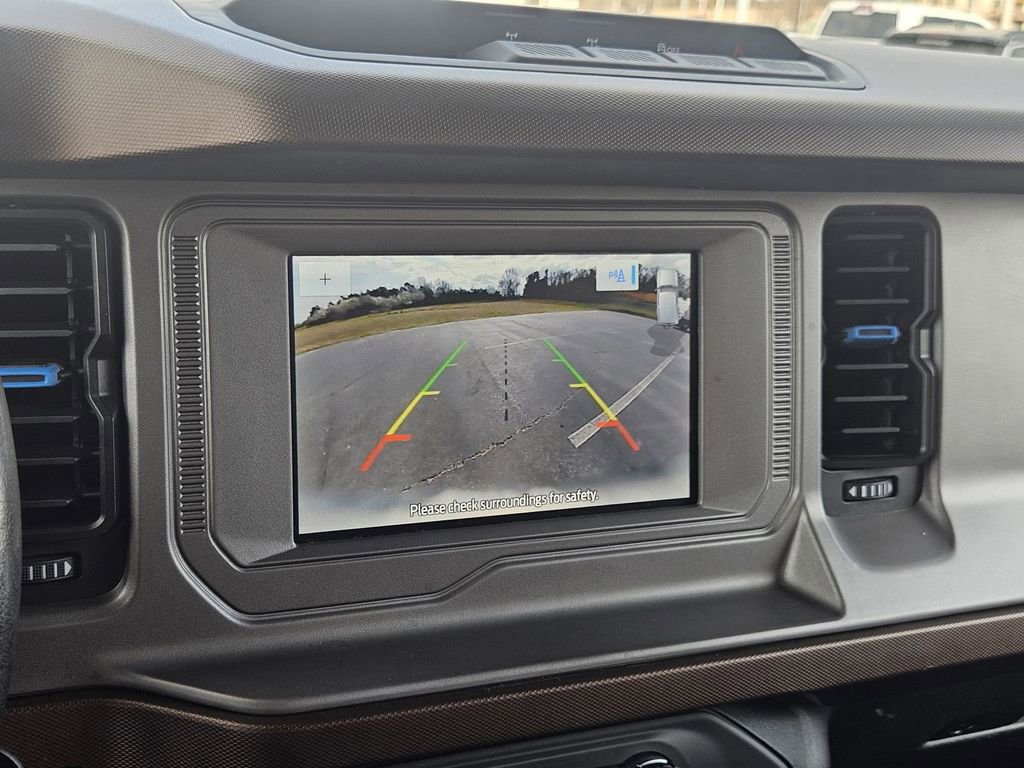 Used 2023 Ford Bronco Outer Banks image 19