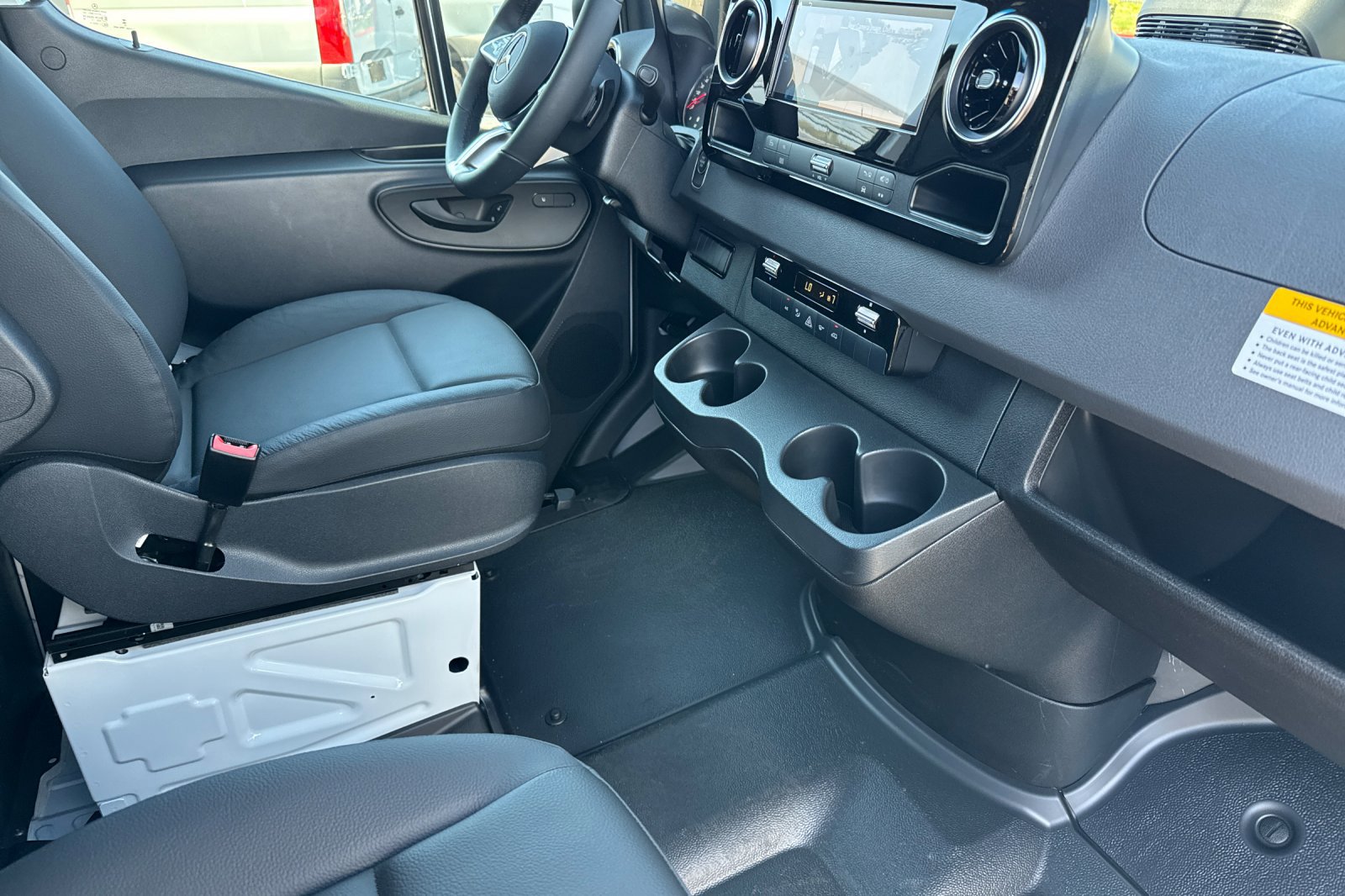 New 2026 Mercedes-Benz Sprinter 2500 image 15