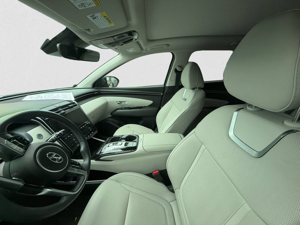 Certified 2024 Hyundai Tucson Limited FWD image 7