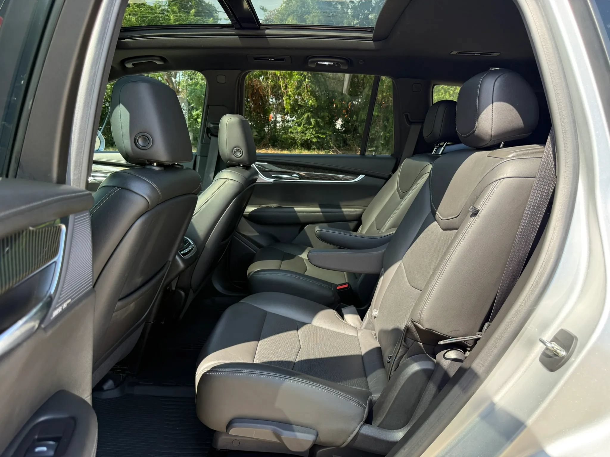 Used 2020 Cadillac XT6 Sport AWD/4WD image 11