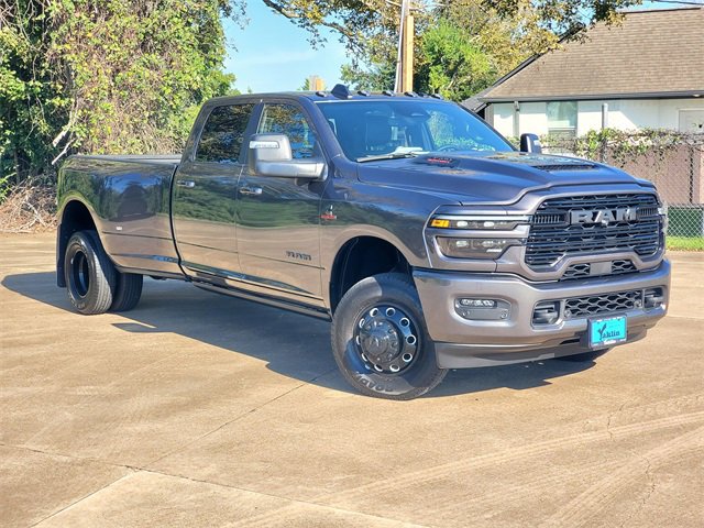 New 2025 RAM 3500 Laramie image 29