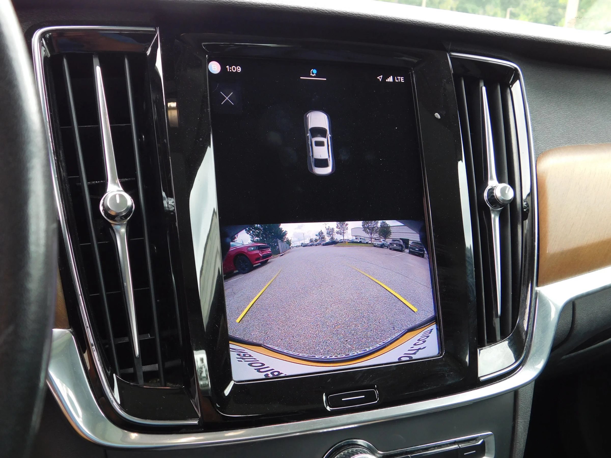 Used 2022 Volvo S90 B6 Momentum AWD/4WD image 23