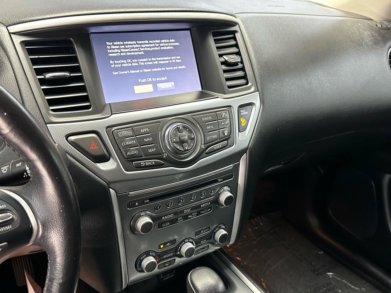 Used 2019 Nissan Pathfinder SL FWD image 24