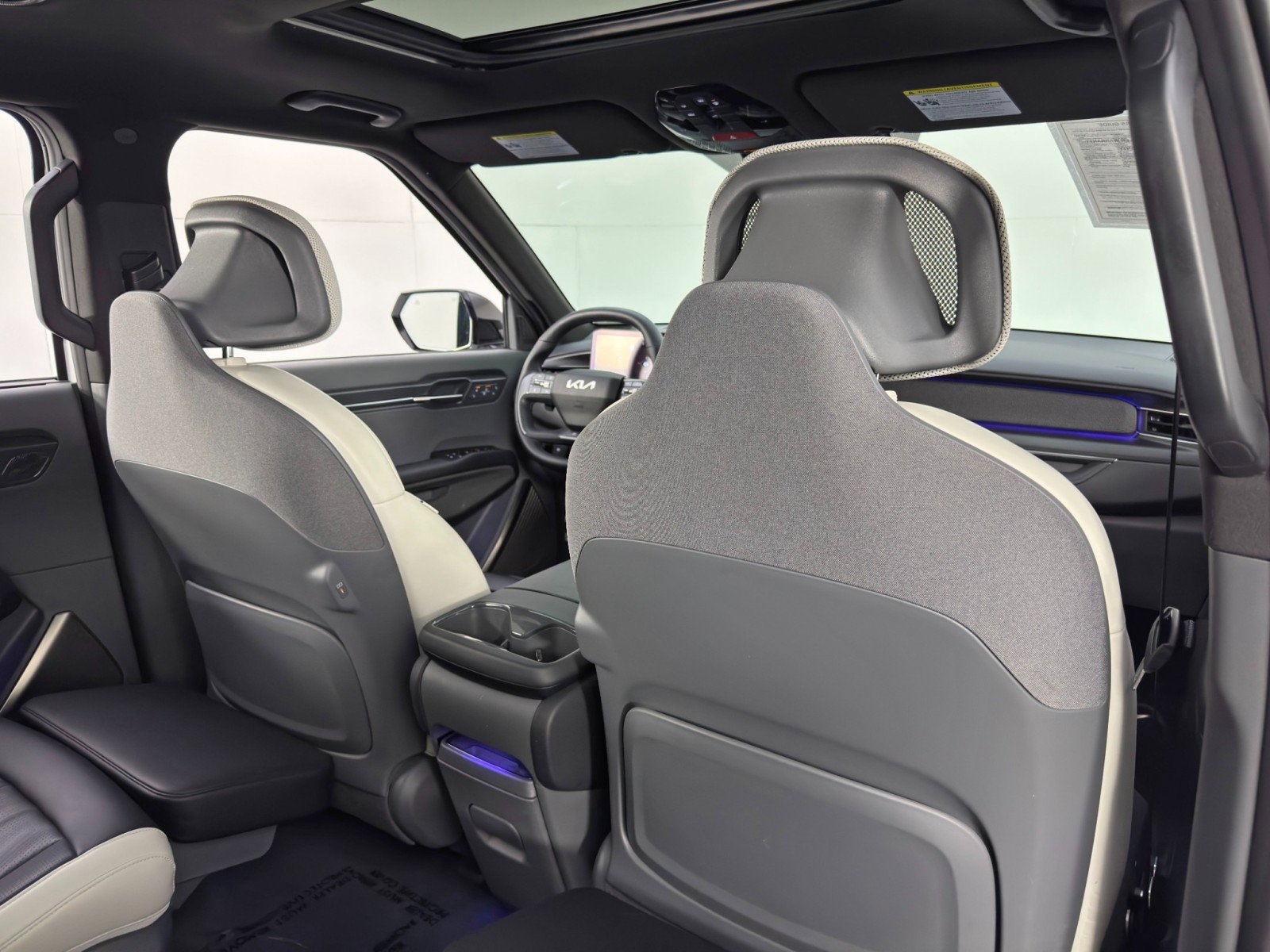 Used 2024 Kia EV9 GT-Line image 40