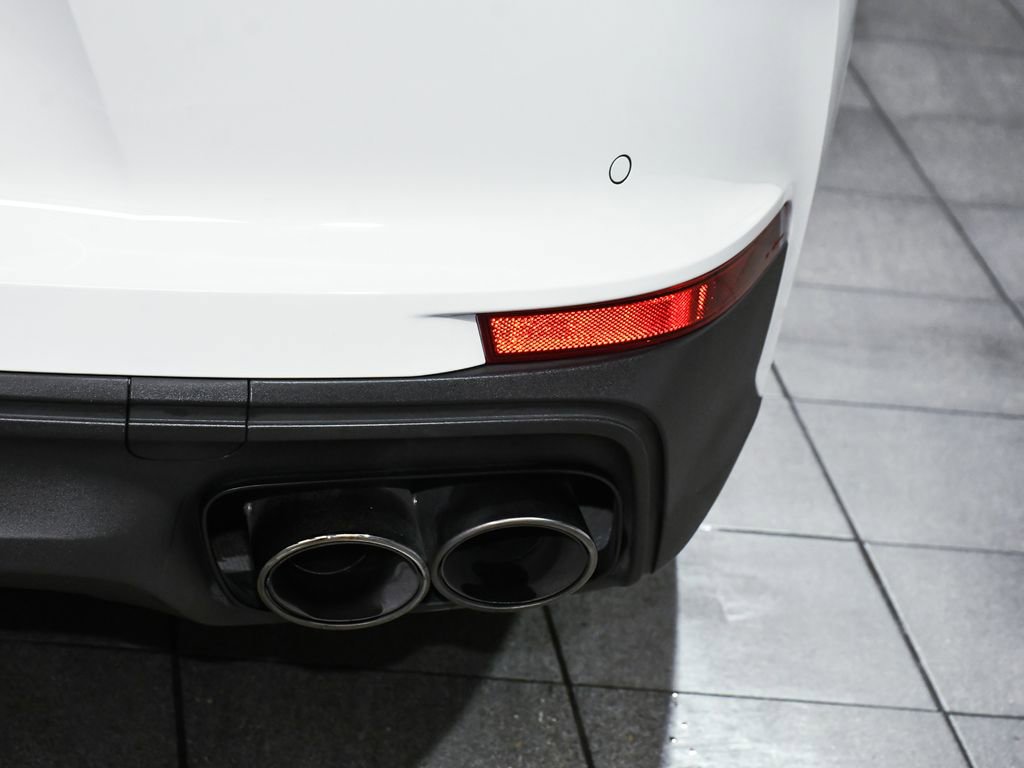 Used 2025 Porsche Panamera 4 image 86