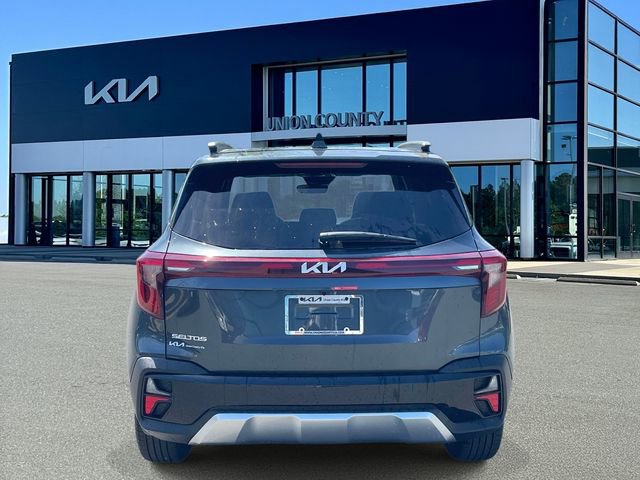 New 2026 Kia Seltos EX FWD image 5