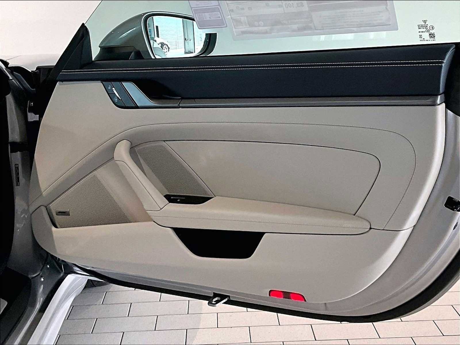 New 2026 Porsche 911 Carrera 4S image 21