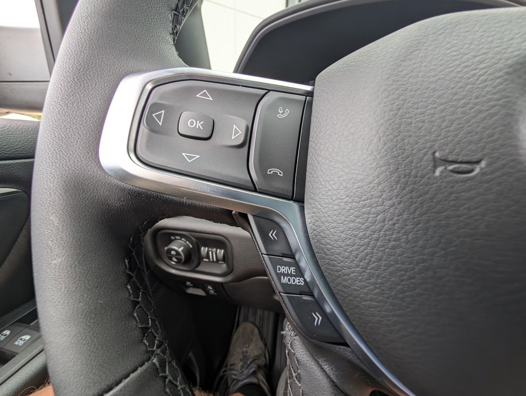 New 2026 RAM 1500 4x4 Crew Cab image 22