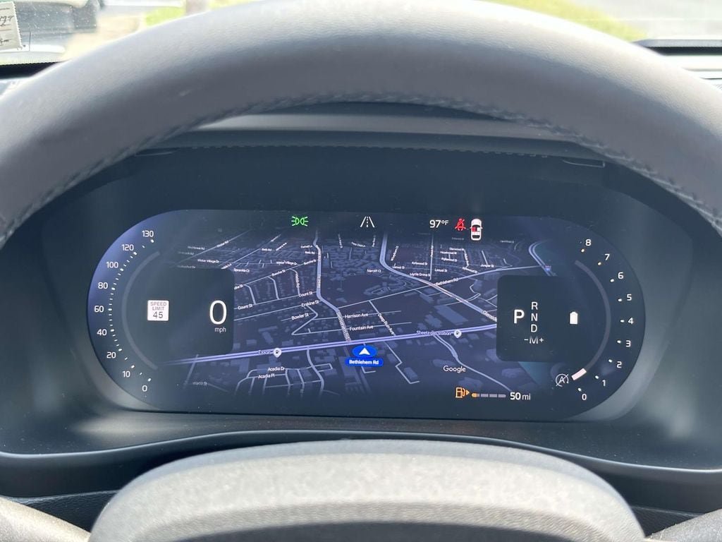 New 2026 Volvo XC40 B4 Plus w/ Protection Package Premier FWD image 10