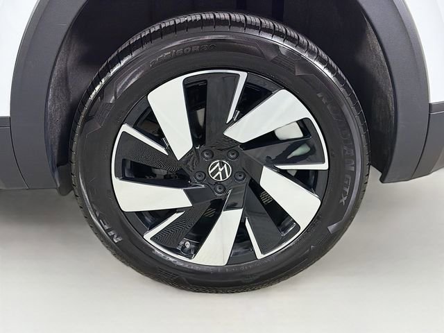 Used 2024 Volkswagen Atlas Cross Sport SE image 31