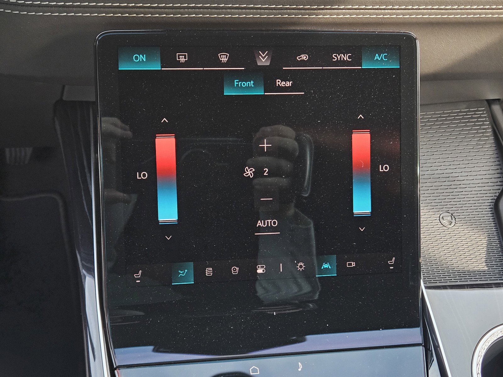 New 2026 Cadillac Escalade ESV Sport w/ LPO, ONYX Package image 14