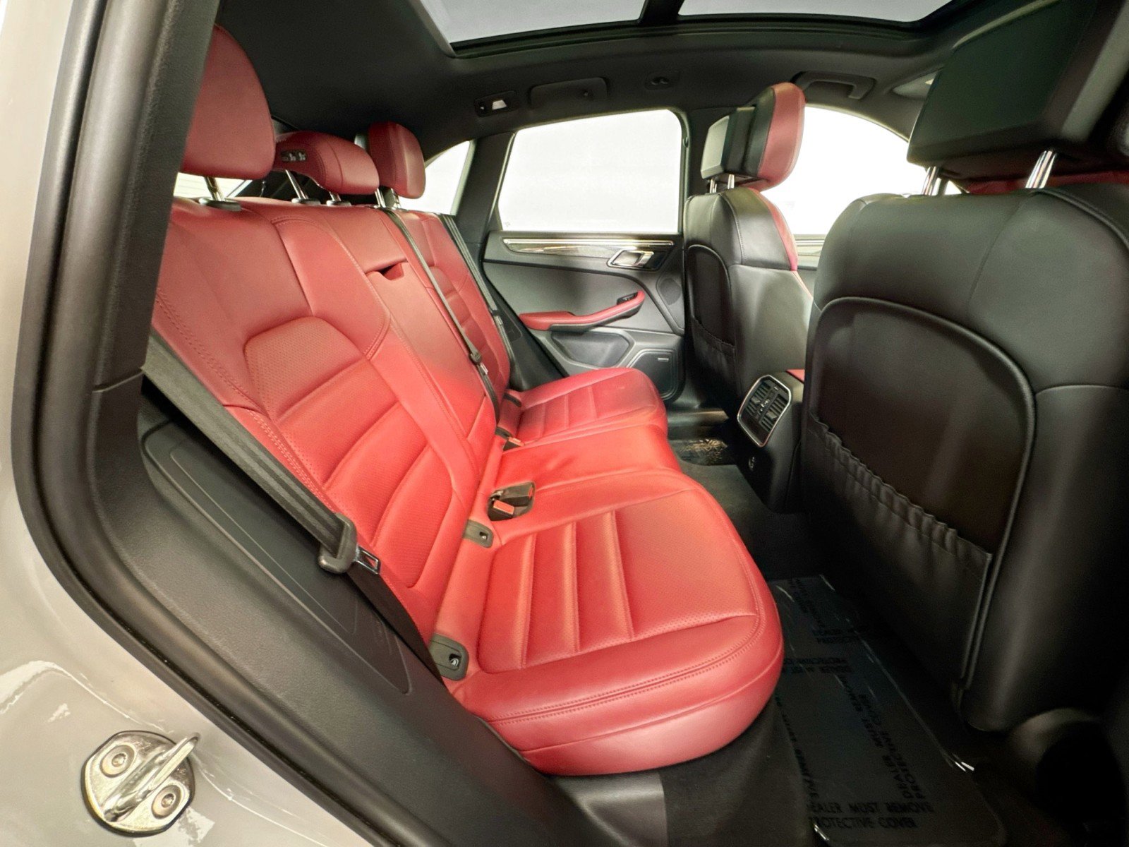 Certified 2023 Porsche Macan GTS image 24