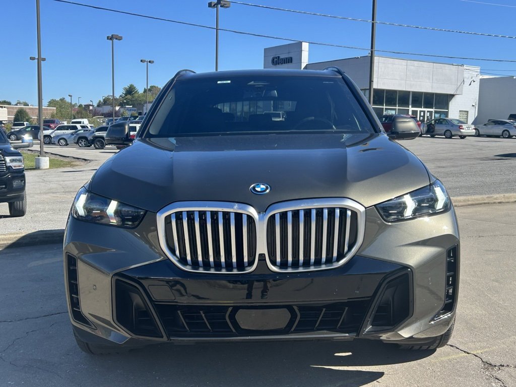 Used 2024 BMW X5 xDrive50e w/ M Sport Package image 3