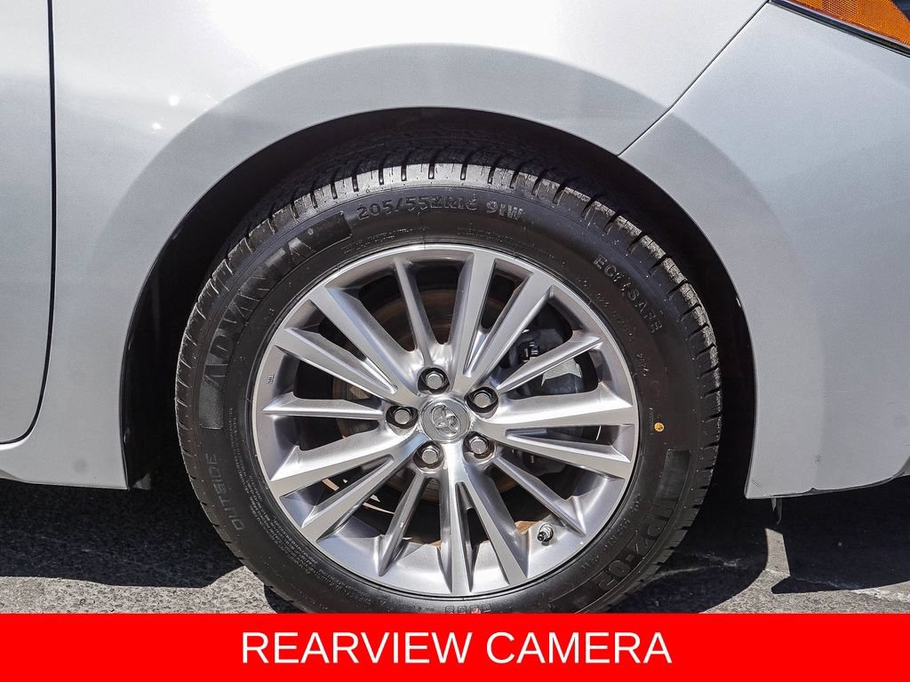 Used 2015 Toyota Corolla LE FWD image 9