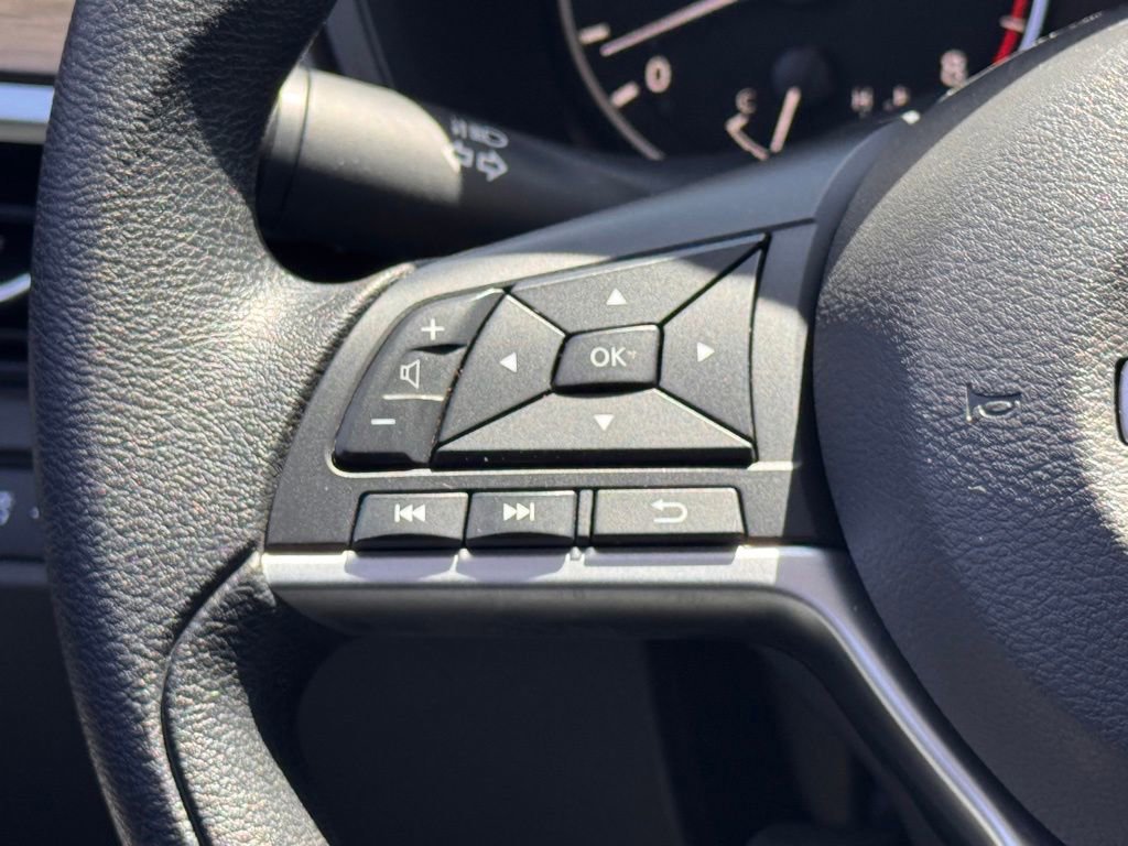 Certified 2024 Nissan Altima 2.5 SV FWD image 16
