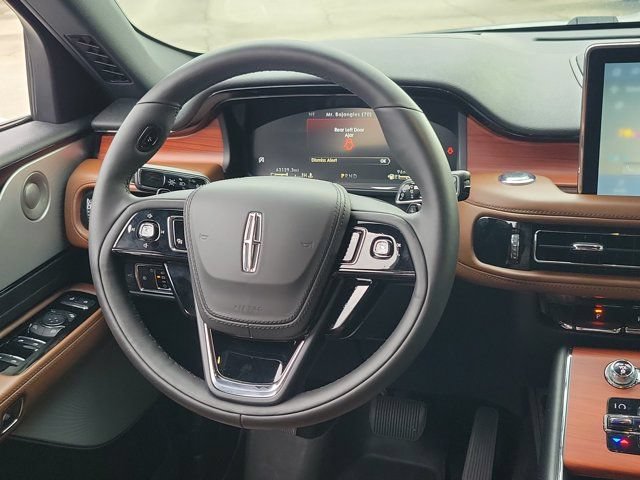 Certified 2020 Lincoln Aviator Reserve w/ Equipment Group 202A AWD/4WD image 20