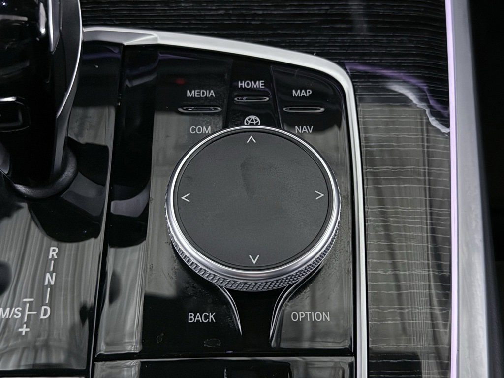 Used 2022 BMW X7 M50i image 52