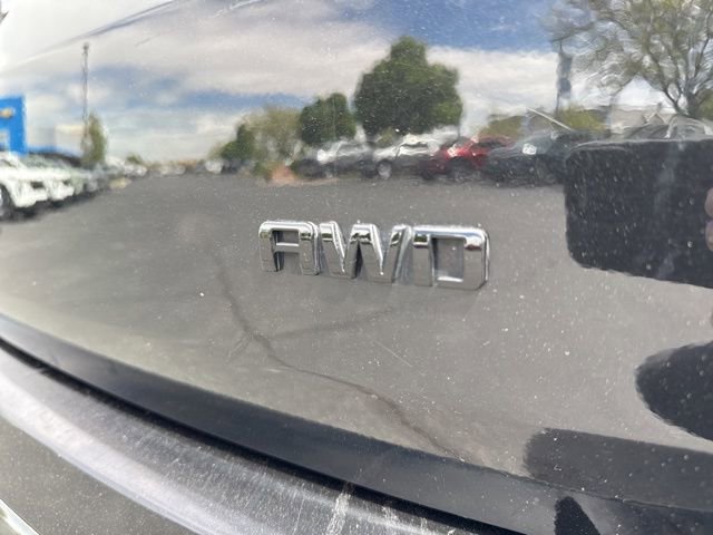 Certified 2022 Chevrolet Traverse Premier w/ Redline Edition AWD/4WD image 10