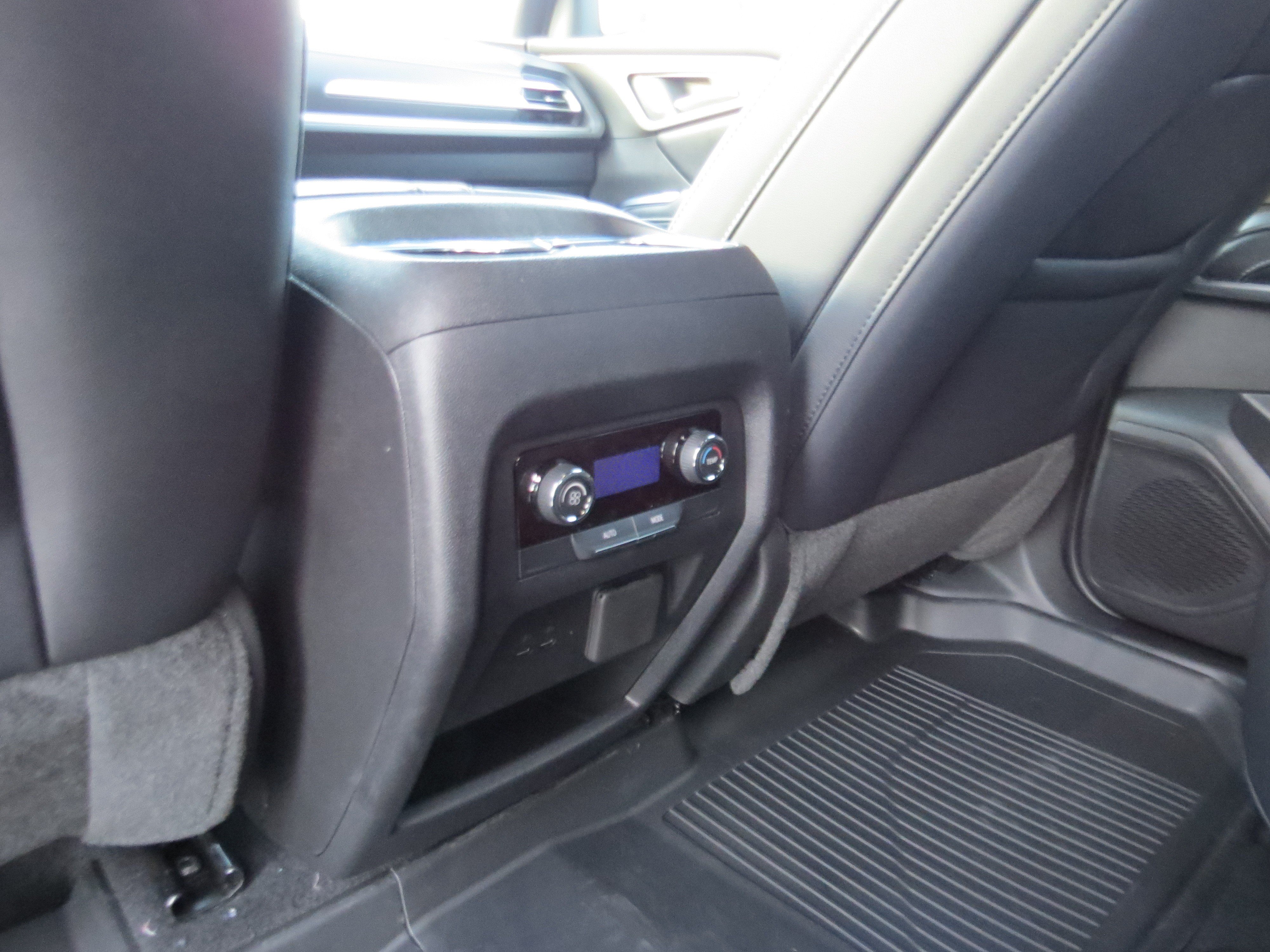 New 2026 Chevrolet Traverse LT w/ Driver Confidence Package FWD image 15