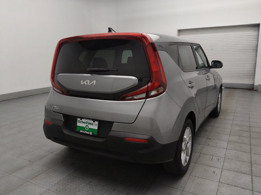 Used 2022 Kia Soul LX w/ Technology Package FWD image 9