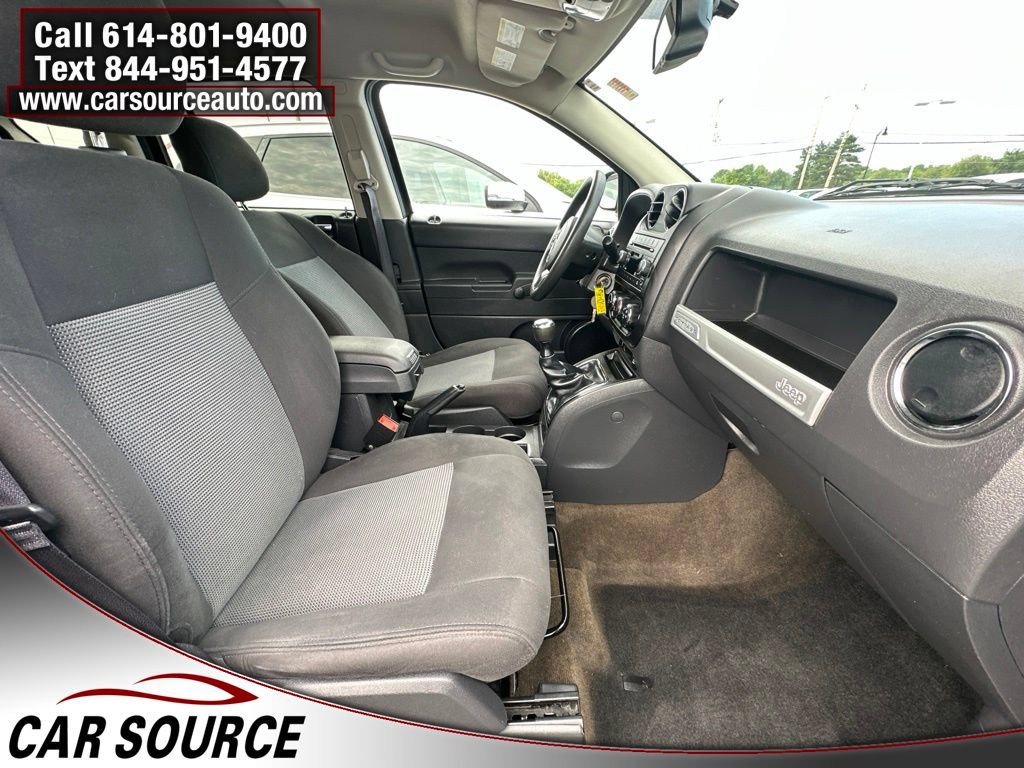 Used 2017 Jeep Compass Sport AWD/4WD image 24