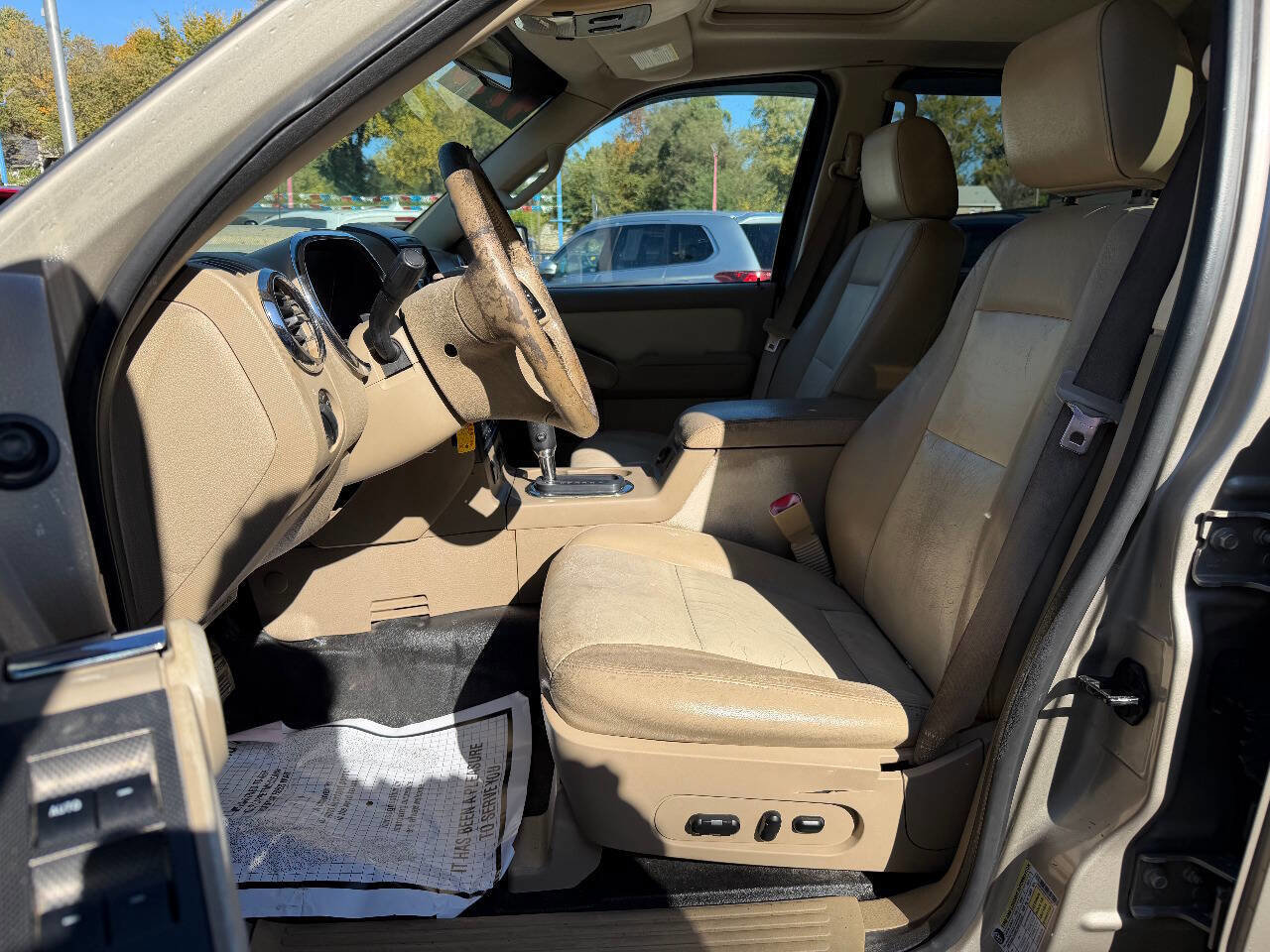 Used 2007 Ford Explorer Sport Trac Limited image 10