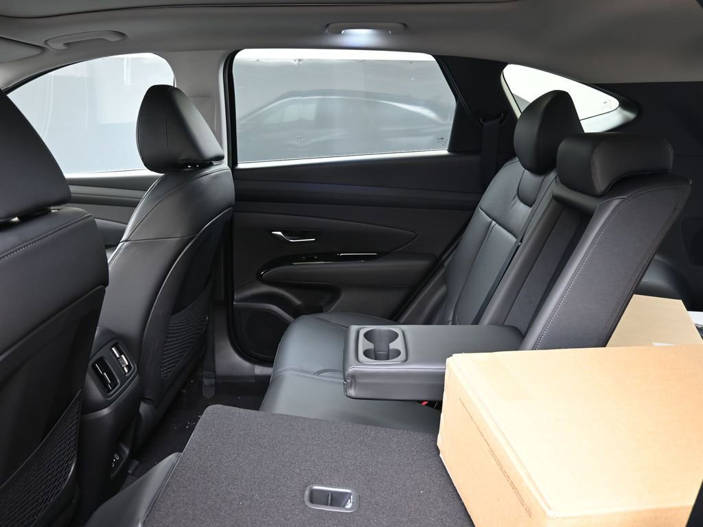 New 2026 Hyundai Tucson Limited image 18