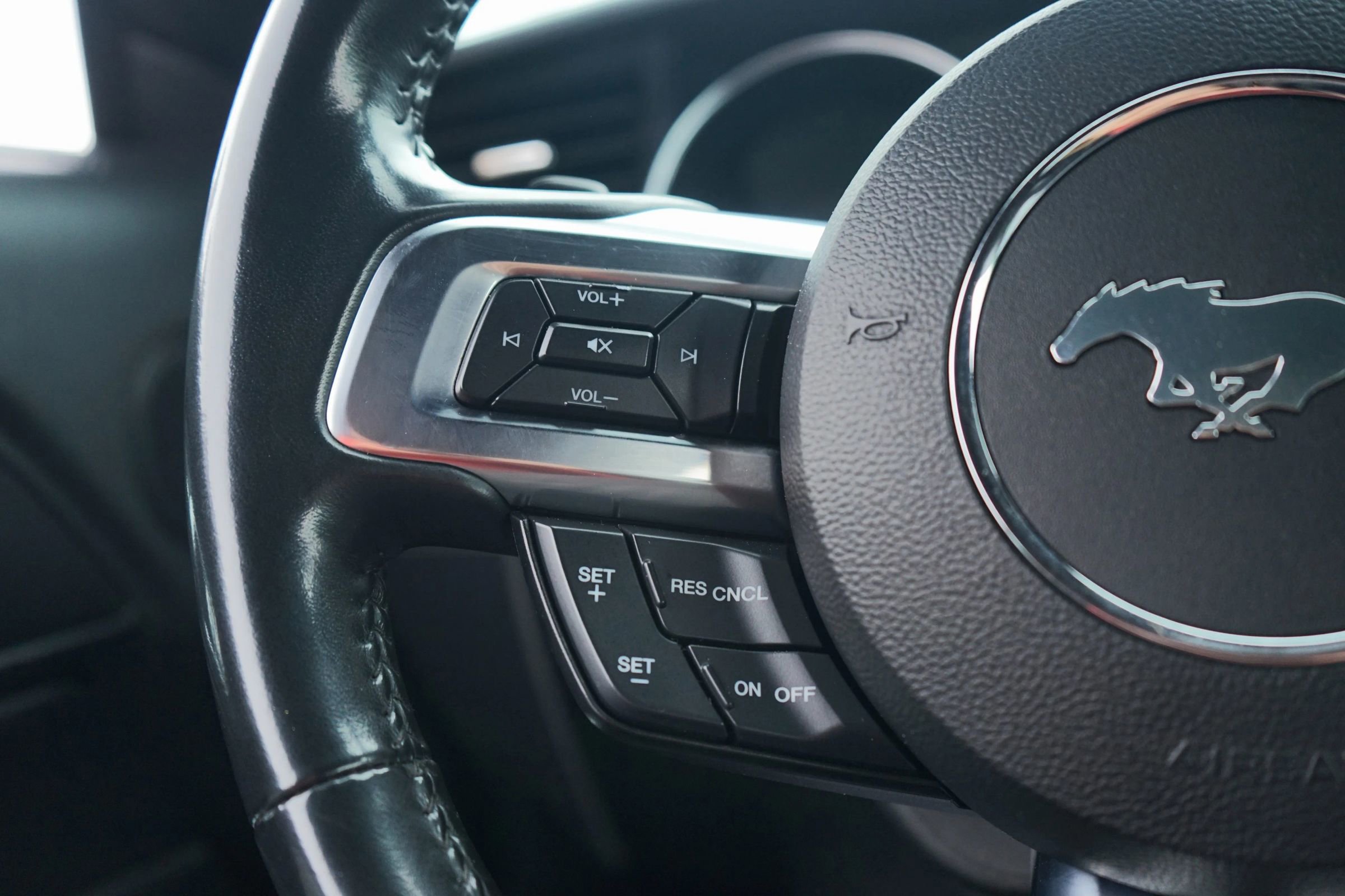 Used 2021 Ford Mustang Premium image 23