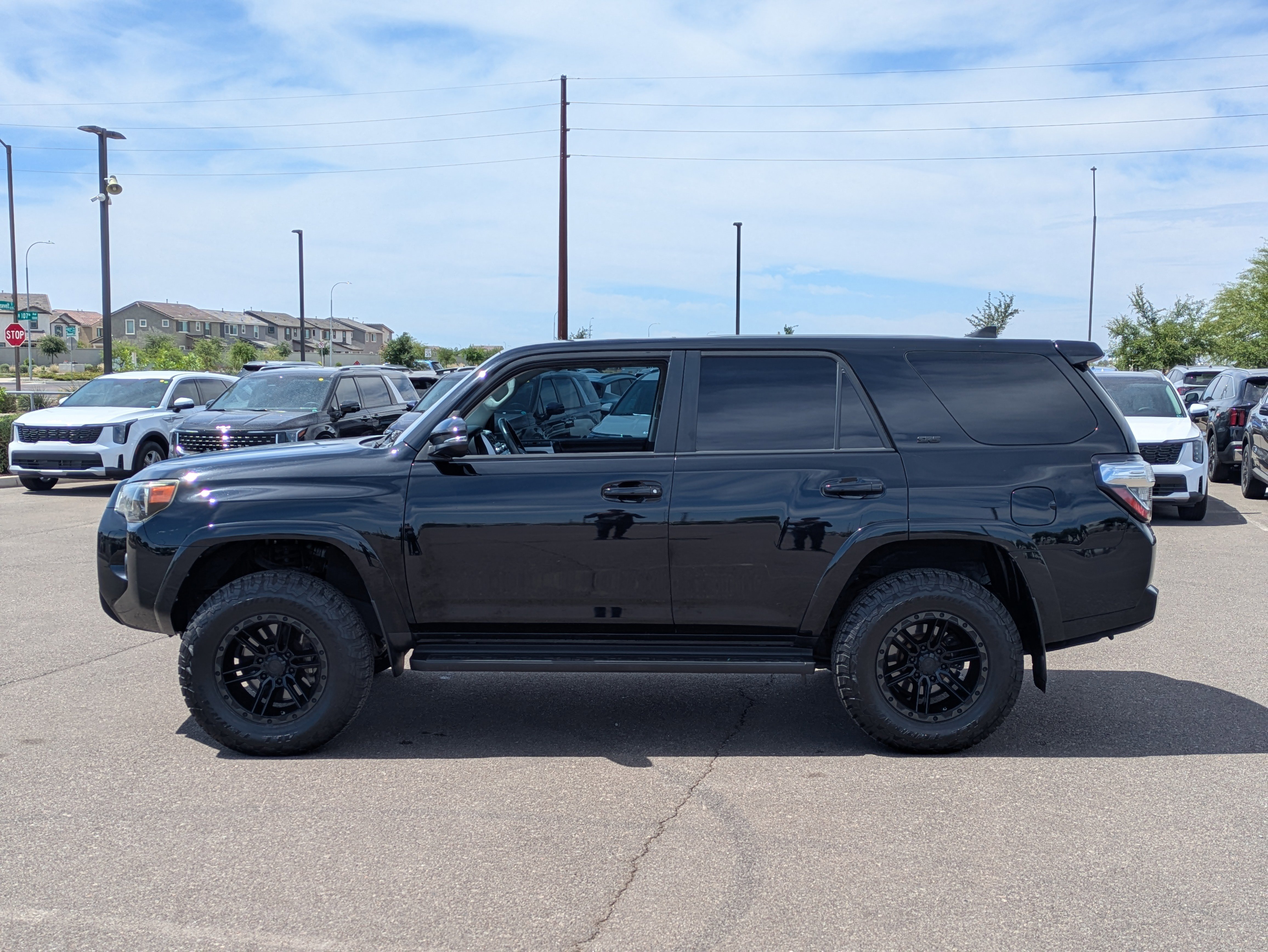 Used 2016 Toyota 4Runner SR5 image 2
