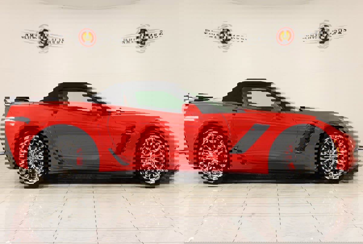 Used 2016 Chevrolet Corvette Z06 w/ 3LZ Preferred Equipment Group image 32