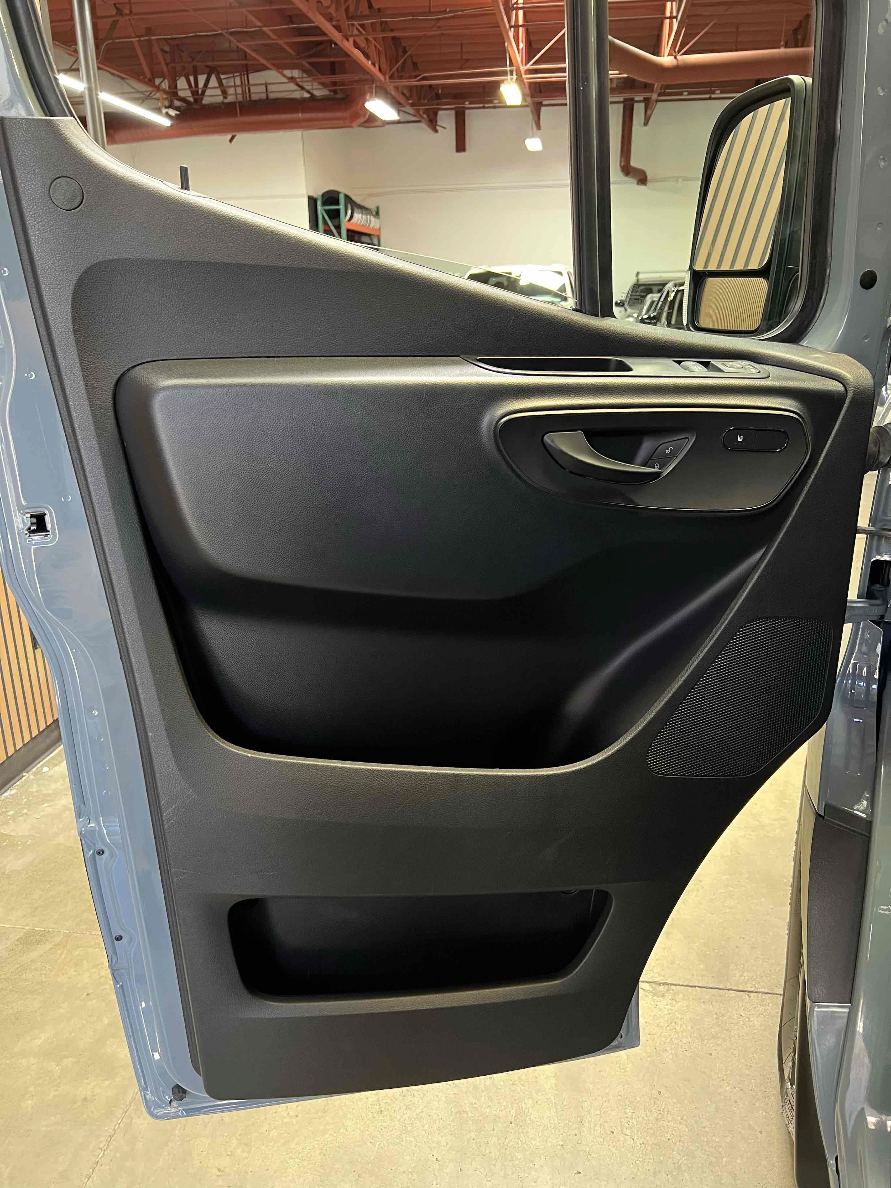 Used 2024 Mercedes-Benz Sprinter 2500 image 67