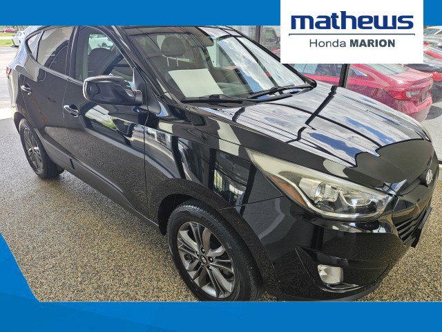 Used 2015 Hyundai Tucson SE FWD image 1