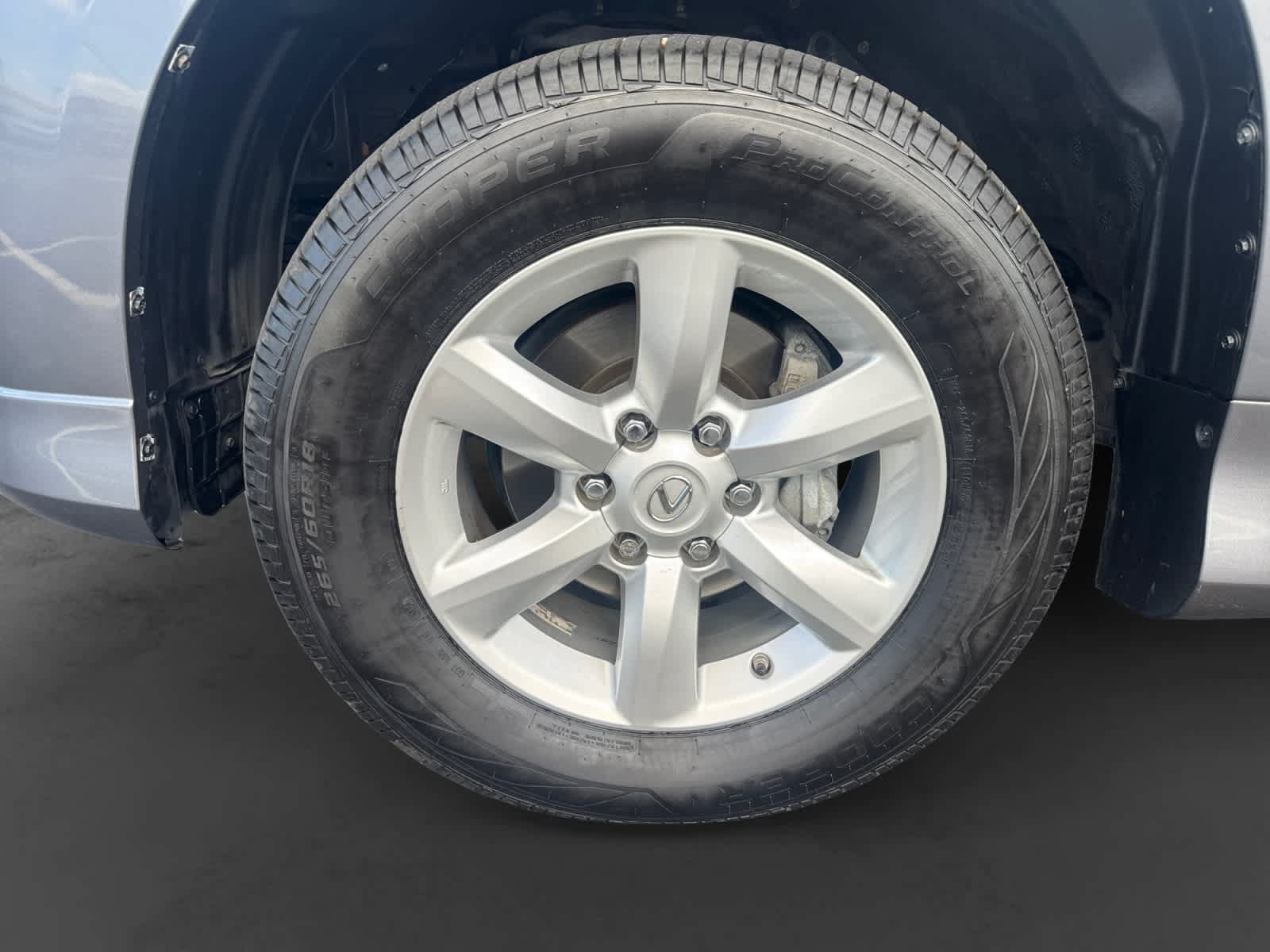 Used 2017 Lexus GX 460 w/ Navigation Package AWD/4WD image 9