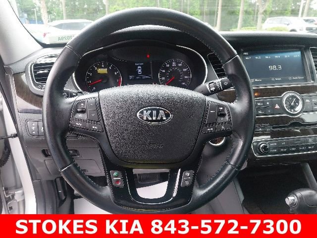 Used 2016 Kia Cadenza FWD image 11