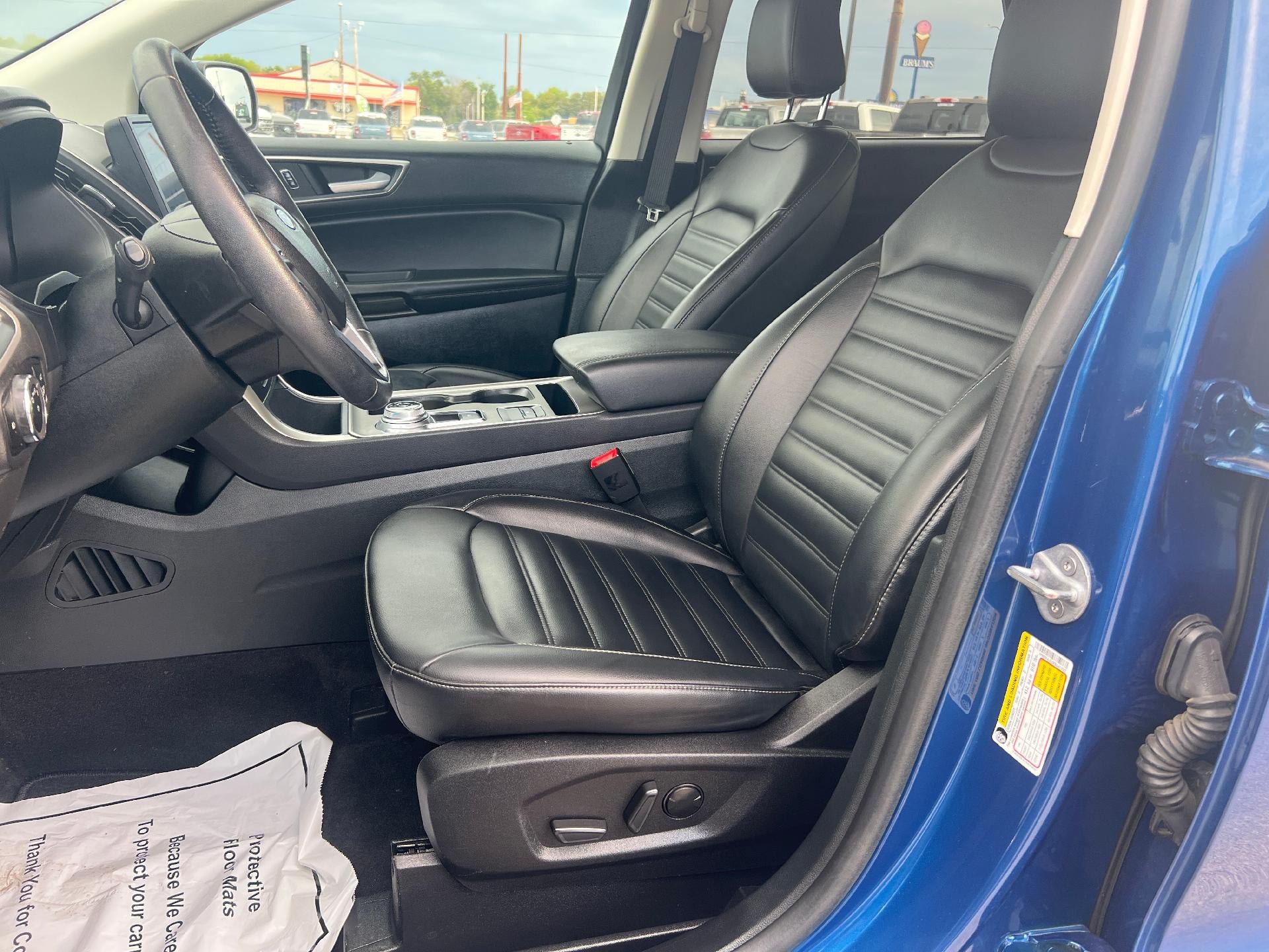 Used 2023 Ford Edge SEL w/ Convenience Package AWD/4WD image 12