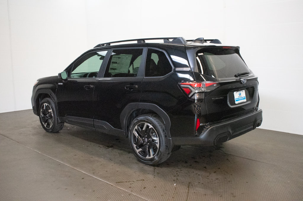 New 2026 Subaru Forester Touring AWD/4WD image 6