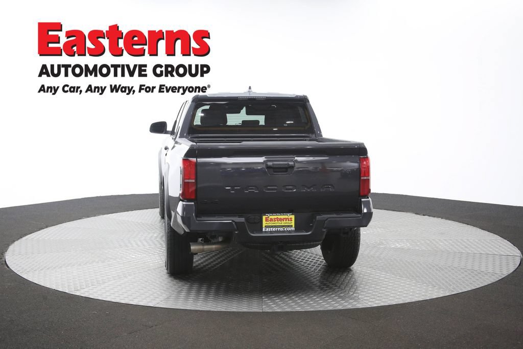 Used 2025 Toyota Tacoma TRD Off-Road AWD/4WD image 34