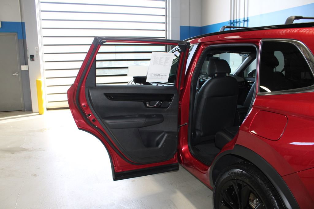 Certified 2025 Honda CR-V Sport Touring image 17
