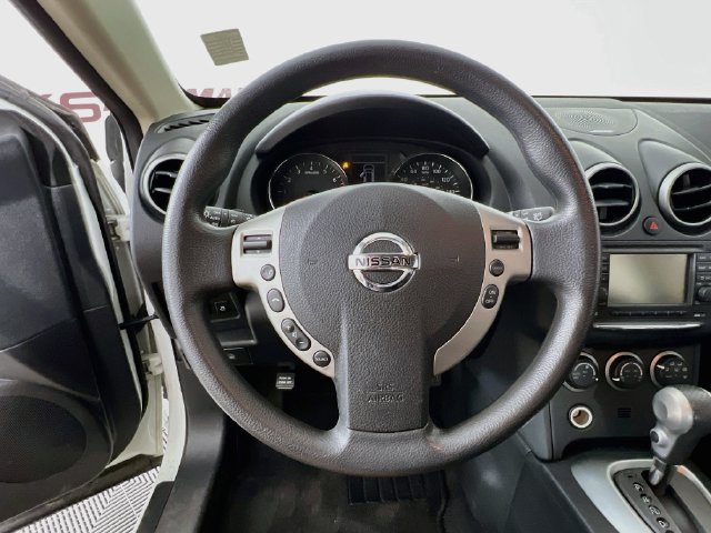 Used 2013 Nissan Rogue SV w/ Premium Pkg AWD/4WD image 12