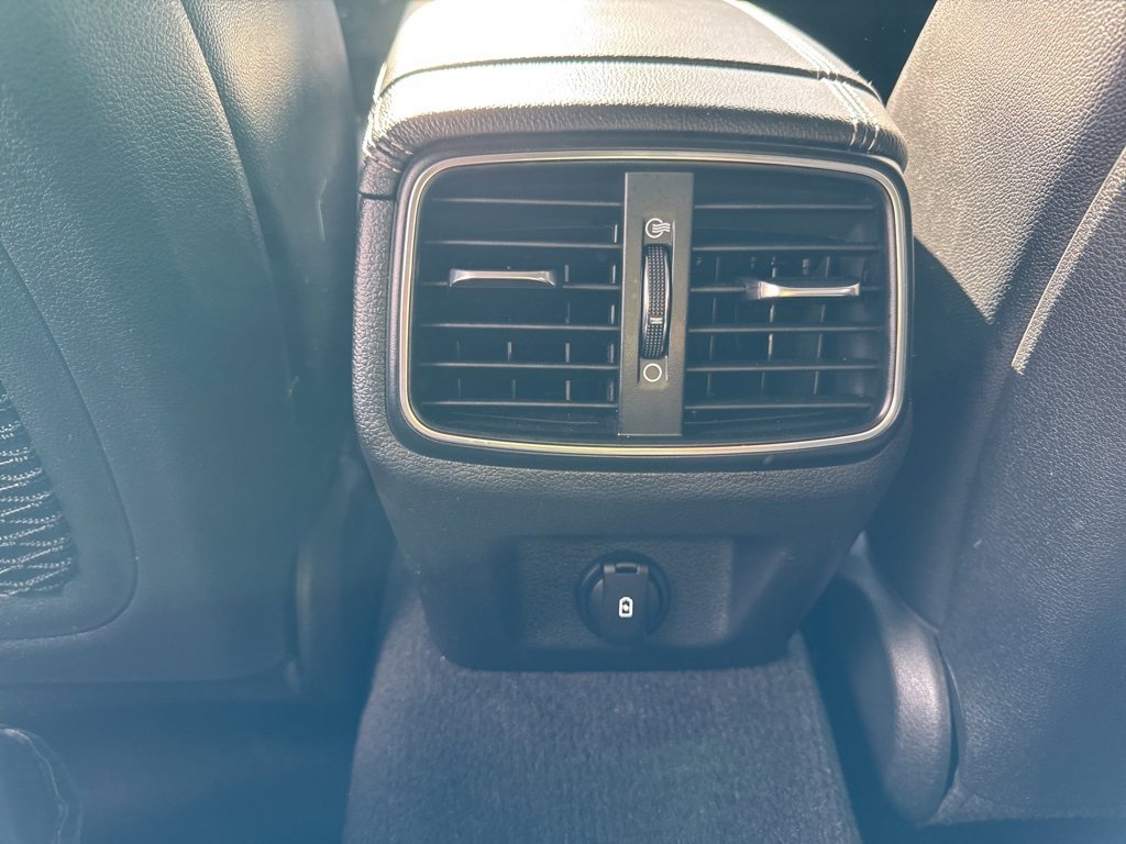 Used 2019 Genesis G70 2.0T Advanced w/ Elite Package image 42