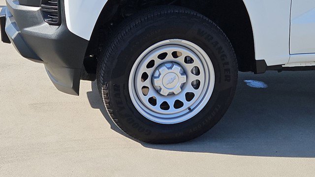 Used 2025 Chevrolet Colorado W/T RWD image 33