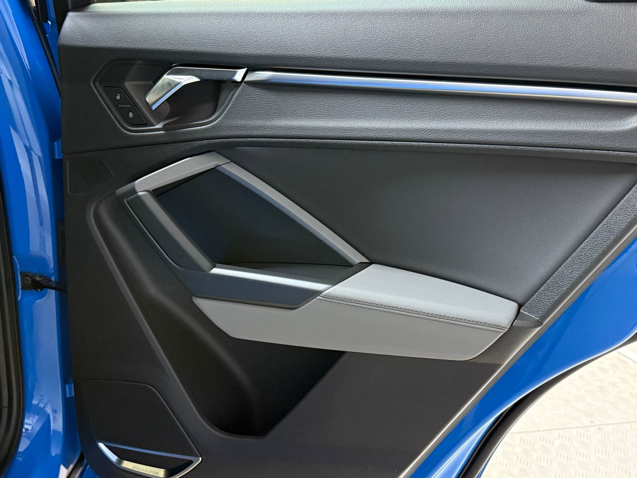 Used 2020 Audi Q3 2.0T Premium Plus w/ Premium Plus Package image 43